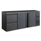 RETROBAR KÜHLSCHRANK FÜR GETRÄNKE - Mod DD 322 UF - Temperatur 0°/+10°C - Kapazität von 482 Litern - Einphasige Stromversorgung V220/1 - Leistung von 320 W - Produktmaße (BxTxH) cm 200,2 x 51,3 x 86 - Gewicht von 106 kg