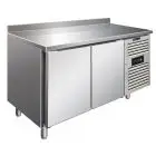 Tiefkühltisch mit Aufkantung - Edelstahl AISI 304 - Umluftkühlung - Mod CXF2200BT - Gastronorm 1/1 (53 x 32,5 cm) - 2 Türen - Nutzvolumen: 313,5 Liter - Temperaturberereich: -18°/-22°C - Produktmaße (B x T x H): 136 x 70 x 96