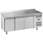 Kühltisch mit aufkantung aus edelstahl AISI 201 - Mod M-GN3200TN-FC - Gastronorm 1/1 (53 x 32,5 cm) - Belüftet - 3 Türen - Bruttokapazität Lt 417 - Temperatur +2°/+8°C - Produktmaße (BxTxH) cm 179,5 x 70 x 95