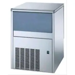 EISBEREITER FÜR VOLLEISWÜRFEL, SPRÜHSYSTEM - Cod. TM70 - GRÖSSE DER EISWÜRFEL: S/M/L/E - EISWÜRFELGEWICHT: 14 /17/32/41 g - EISWÜRFELPRODUKTION: bis zu 38 kg / 24 Stunden - PRODUKTMASSE in cm (BxTxH): 49,7 x 59,2 x 68,7 - CE Norm