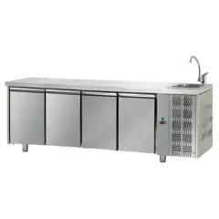 KÜHLTISCH AUS EDELSTAHL AISI 304 - Mod. UG04MGNL - ARBEITSPLATTE MIT WASCHBECKEN - UMLUFTKÜHLUNG - GASTRONORM 1/1 - 4 TÜREN - TEMPERATUR 0°/+10°C - Abmessungen in cm (B x T x H): . L 232 x P 70 x h 115/120 -CE-Kennzeichnung