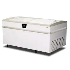 TIEFKÜHLTRUHE - MOD. EVO 150 GT - DIGITALE TEMPERATURANZEIGE - NUTZVOLUMEN: 564 Liter - TEMPERATURBEREICH: -18°/-23°C - ABMESSUNGEN IN cm (BxHxT): 152 x 94,4 x 84,8 - CE-Norm