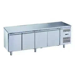KÜHLTISCH AUS EDELSTAHL AISI 201 - FÜR SNACKS - UMLUFTKÜHLUNG - Mod. G-SNACK4100TN-FC - 4 TÜREN - Bruttokapazität: 342 Liter - TEMPERATUR: -2°/+8°C - Abmessungen in cm. (B x T x H): 223 x 60 x 85 - EG-Norm