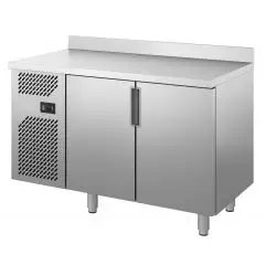 Kühltisch Mit Aufkantung aus Edelstahl AISI 304 - Bäckereikühltisch - Mod. LVTG722 - 2 Türen - Nutzvolumen: 345 Liter - Temperaturbereich:  0°/+8°C - Produktmaße in cm (B x T x H): 138 x 80 x 93,5 - CE-Kennzeichnung
