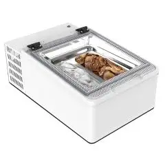 Auftisch-Eisvitrine - Mod. CREAM 2V W - Energieeinsparung (-10%) - Fassungsvermögen: 28 Liter - statische Kühlung - Temperaturbereich: - 10 °C / -22 °C - Produktmaße in cm (B x T x H): 49 x 79 x 34,5 - CE-Kennzeichnung