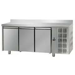 KÜHLTISCH MIT AUFKANTUNG AUS EDELSTAHL AISI 304 - UMLUFTKÜHLUNG - Mod. UG03MGNAL - GASTRONORM 1/1 - 3 TÜREN - TEMPERATUR 0°/+10°C - Abmessungen in cm (B x T x H): 187 x 70 x 95/102 -CE-Kennzeichnung