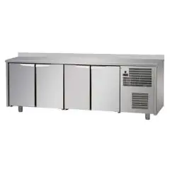 KÜHLTISCH MIT AUFKANTUNG AUS EDELSTAHL AISI 304 - Mod. UG04M60AL - UMLUFTKÜHLUNG - 4 TÜREN - TEMPERATUR 0°/+10°C - Abmessungen in cm (B x T x H): 236 x 60 x 95/102 -CE-Kennzeichnung