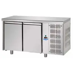 KÜHLTISCH AUS EDELSTAHL AISI 304- FÜR KONDITOREIEN - BACKFORMEN cm 60x40 - UMLUFTKÜHLUNG - Mod. UQ02M -  2 TÜREN - TEMPERATUR 0°/+10°C - Abmessungen in cm (B x T x H): 160 x 80 x 85/92 -CE-Kennzeichnung