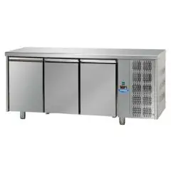 KÜHLTISCH AUS EDELSTAHL AISI 304- FÜR KONDITOREIEN - BACKFORMEN 60x40 cm - UMLUFTKÜHLUNG - Mod. UQ03M - 3 TÜREN - TEMPERATUR 0°/+10°C - Abmessungen in cm (B x T x H): 215 x 80 x 85/92 -CE-Kennzeichnung