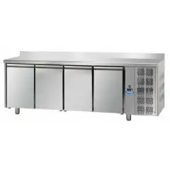 KÜHLTISCH MIT AUFKANTUNG AUS EDELSTAHL AISI 304 - FÜR KONDITOREIEN - BACKFORMEN 60x40 cm - UMLUFTKÜHLUNG - Mod. UQ04MAL - 4 TÜREN - TEMPERATUR 0°/+10°C - Abmessungen in cm (B x T x H): 270 x 80 x 95/102 -CE-Kennzeichnung