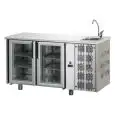 KÜHLTISCH AUS EDELSTAHL AISI 304 - Mod. UG02MPVL - ARBEITSPLATTE MIT WASCHBECKEN - UMLUFTKÜHLUNG - GASTRONORM 1/1 -  2 GLASTÜREN - TEMPERATUR 0°/+10°C - Abmessungen in cm (B x T x H): 142 x 70 x 115/120 -CE-Kennzeichnung