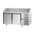 PIZZAKÜHLTISCH AUS EDELSTAHL AISI 304  - Mod. QA02M80 - FÜR PIZZABEHÄLTER  cm 60x40 - UMLUFTKÜHLUNG -  2 TÜREN - TEMPERATUR 0°/+10°C - Abmessungen in cm (B x T x H): 161 x 80 x 103/110 -CE-Kennzeichnung