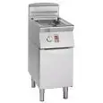 GAS-FRITTEUSE - LINIE MELTING - MOD. FG9413MP - MELTING-SYSTEM: ELEKTRONISCHE KONTROLLE DER TEMPERATUR UND PROGRAMMIERTE EIN- und AUSSCHALTZYKLEN - WÄRMETAUSCHER AUSSERHALB DES BECKENS - 1 FRITTIERBECKEN: 13 LITER ÖL - 1 NEUTRALER UNTERBAU MIT TÜR - PRODU