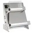 TEIGAUSROLLMASCHINE - PARALLELE ROLLEN - ELEKTRISCHES FUSSPEDAL - Mod. DSA 420 RP - Rollenlänge 40 cm - Leistung kW 0,25 - ANSCHLUSS 230 V einphasig - Abmessungen in cm (BxTxH): 58,5 x 43,5 x 71,5 - Gewicht 38 Kg -  CE-Norm
