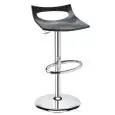 HOCKER "DIAVOLETTO" - MOD. 22DIAV - STRUKTUR AUS VERCHROMTEM STAHL - SITZ AUS RECYCLEBAREM POLYPROPYLEN - DREHBARER UND HÖHENVERSTELLBARER HOCKER (MIT GAS-MECHANISMUS) - FÜR DEN INNENBEREICH GEEIGNET - ABMESSUNGEN IN CM (BxTxH): 44 x 44 x 66/92 - CE-KENNZ