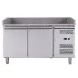 PIZZAKÜHLTISCH AUS EDELSTAHL AISI 201 - FÜR PIZZATEIGBEHÄLTER 60 x 40 cm - UMLUFTKÜHLUNG - Mod. G-PZ2600TN FC - 2 TÜREN - TEMPERATUR: -2°/+8°C - ABMESSUNGEN IN cm (B x T x H): 151 x 80 x 100 - EG-Norm