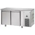 KÜHLTISCH AUS EDELSTAHL AISI 304 - UMLUFTKÜHLUNG - Mod. UG02MBT - GASTRONORM 1/1 -  2 TÜREN - TEMPERATUR -18°/-22°C - Abmessungen in cm (B x T x H): 142 x 71,5 x 85/92 -CE-Kennzeichnung