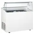 Eistheke - Mod. VETRINA TP 6 - Fassungsvermögen: 246 Liter - Temperaturbereich: - 15 °C / -20 °C - Produktmaße in cm (B x T x H): 120 x 67,3 x 117,5 - CE-Kennzeichnung