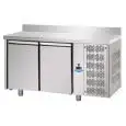 KÜHLTISCH MIT AUFKANTUNG AUS EDELSTAHL AISI 304 - FÜR KONDITOREIEN - BACKFORMEN cm 60x40 - UMLUFTKÜHLUNG - Mod. UQ02MAL -  2 TÜREN - TEMPERATUR 0°/+10°C - Abmessungen in cm (B x T x H): 160 x 80 x 95/102 -CE-Kennzeichnung