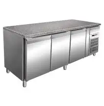 KÜHLTISCH AUS EDELSTAHL AISI 304 - KONDITOREI - BELÜFTET - Mod. G-PA2000TNGR7 - GRANITPLATTE - 3 TÜREN - BRUTTO-KAPAZITÄT 613 LITER - TEMPERATUR -2°/+8°C - PRODUKTMAßE (BxTxH) cm 200,5 x 80 x 87 - CE-Norm